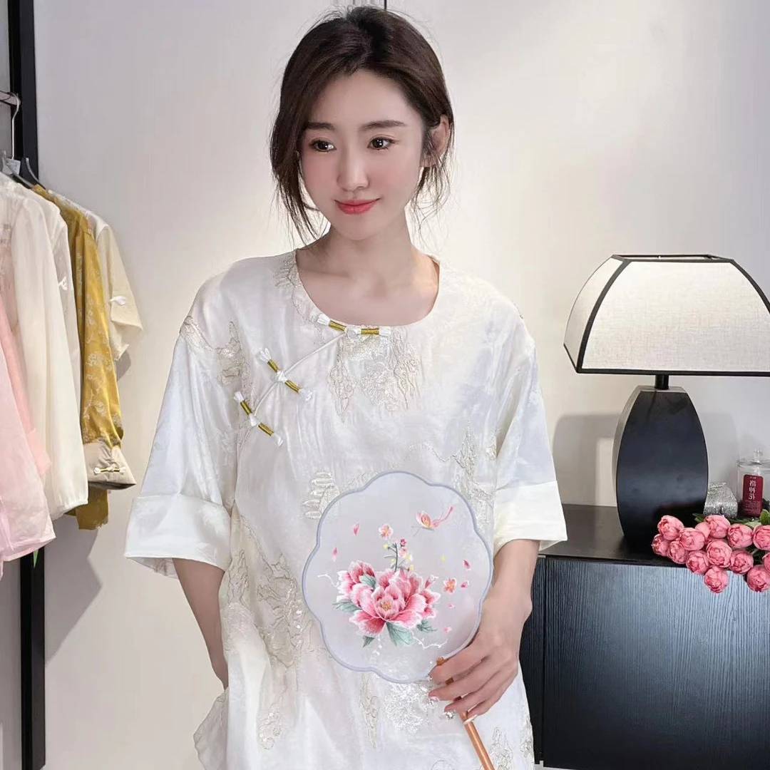 2024年气质新中式设计法式提花亮片盘口半袖7346