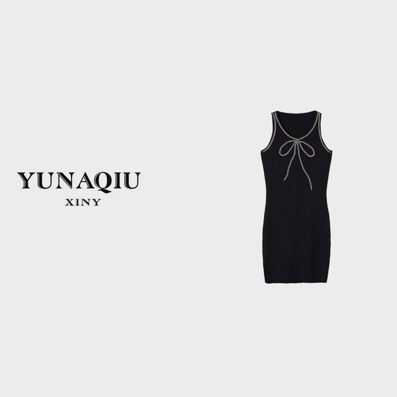 YUNAQIU轻奢夏季女短裙背心裙重工钉珠刺绣蝴蝶结修身连衣裙-4018