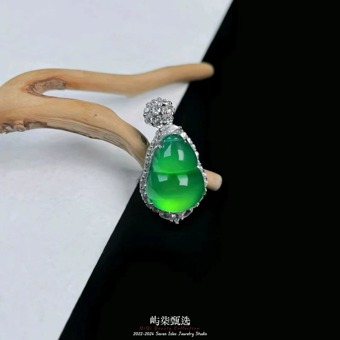 【要努力】C893 玛瑙银S925银镶嵌 花顶绿玛瑙葫芦吊坠