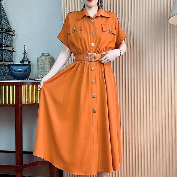 法式2024修身显瘦气质高级感设计时尚洋气减龄过膝宽松连衣裙