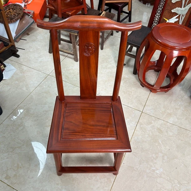 微瑕处理花梨木小椅子一个