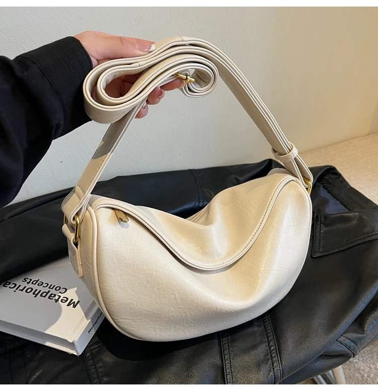 休闲时尚饺子包简约百搭单肩包通勤包网红洋气夏季复古小众小包包