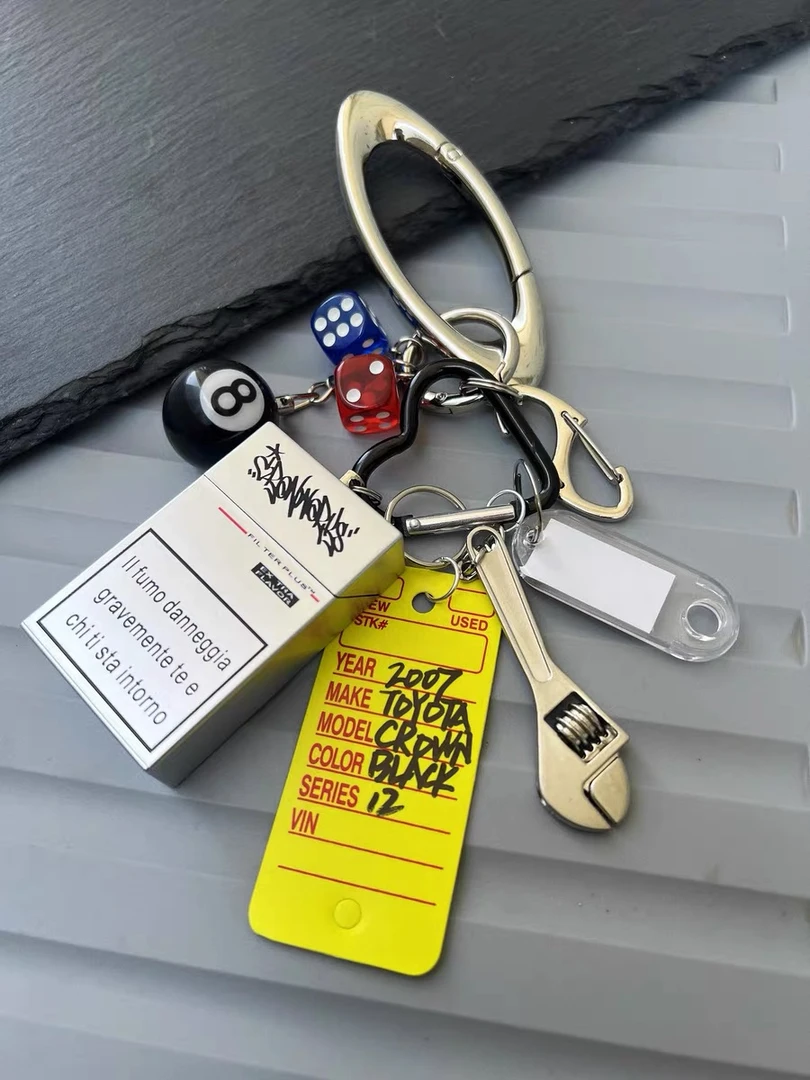 MS自制多元素涂鸦烟灰盒包包挂件手写吊牌钥匙扣diy情侣款