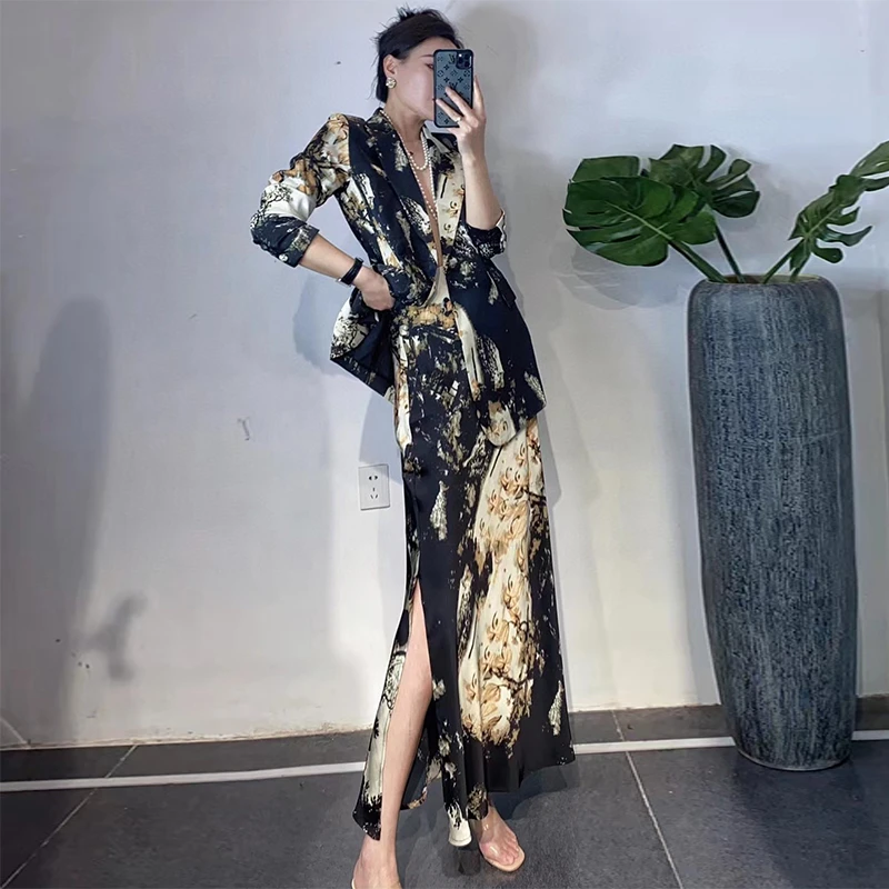 欧货春秋季新款职业套装设计感渲染印花西装半身裙气质两件套水墨