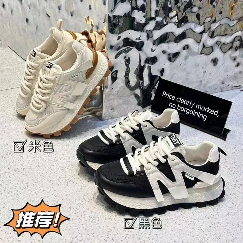 厚底老爹鞋华夫阿甘女2023秋季新款韩版百搭运动鞋子黑白