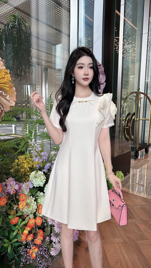 彬彬严选南油设计师款小香风减龄显瘦连衣裙