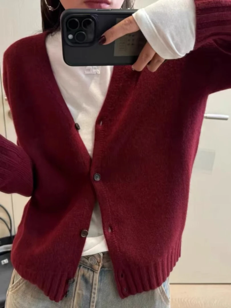 秋冬新款气质短款v领针织开衫女韩系小个子毛衣外套吊带套装