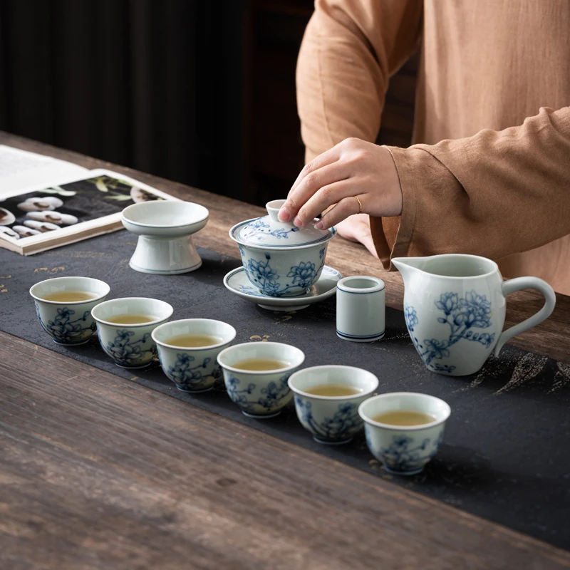 玉兰青花茶具套装中式青瓷礼盒装瓷盖碗茶具茶杯复古家用中式青瓷