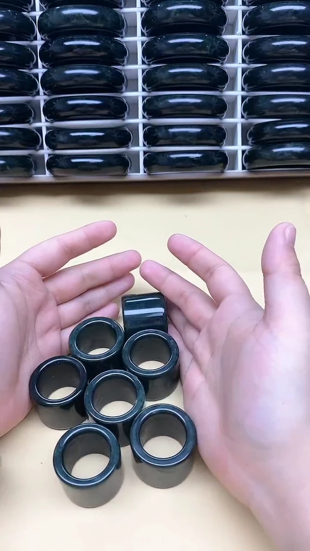 【闪购商品】蛇纹石玉扳指未镶嵌扳指