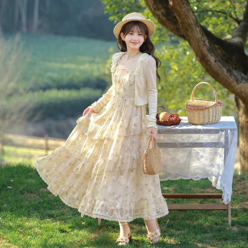 【小呆鸟专享】我和春天有个约会甜美风花边拼接碎花连衣裙