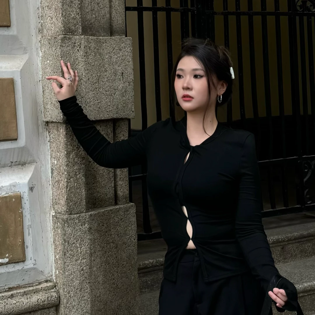 微胖甜辣 ins辣妹甜酷镂空打底衫个性显瘦大码