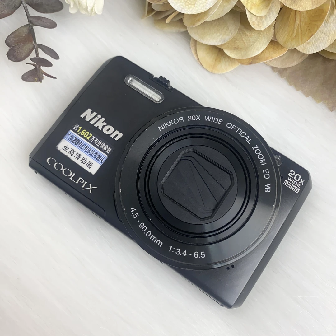 9新 Nikon/尼康 s7000 1600万像素20倍光变 无问题不退换