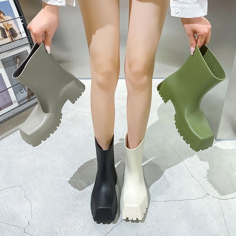 网红同款方头雨靴女日常百搭中筒靴子厚底增高时尚防水防滑水鞋