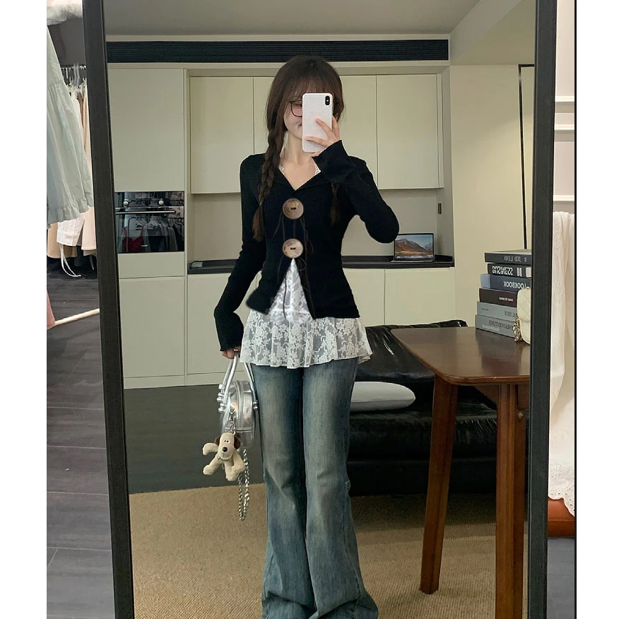 黑色套装收腰显瘦V领长袖t恤女秋季新款设计感系带蕾丝两件套上衣