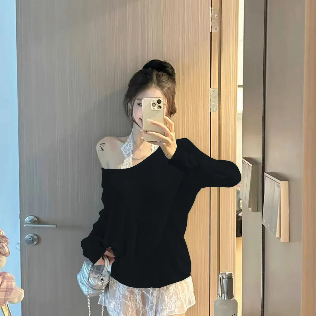 黑色氛围感独特别致漂亮蕾丝挂脖上衣宽松针织衫盐系轻熟两件套装