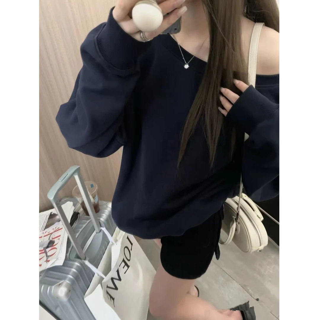 赵露思同款斜肩长袖卫衣女装秋季设计感小众露肩美式复古休闲上衣