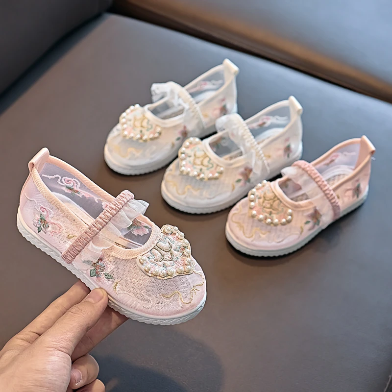 230汉服鞋子儿童女童绣花鞋老北京布鞋中国风鞋子古装表演出鞋