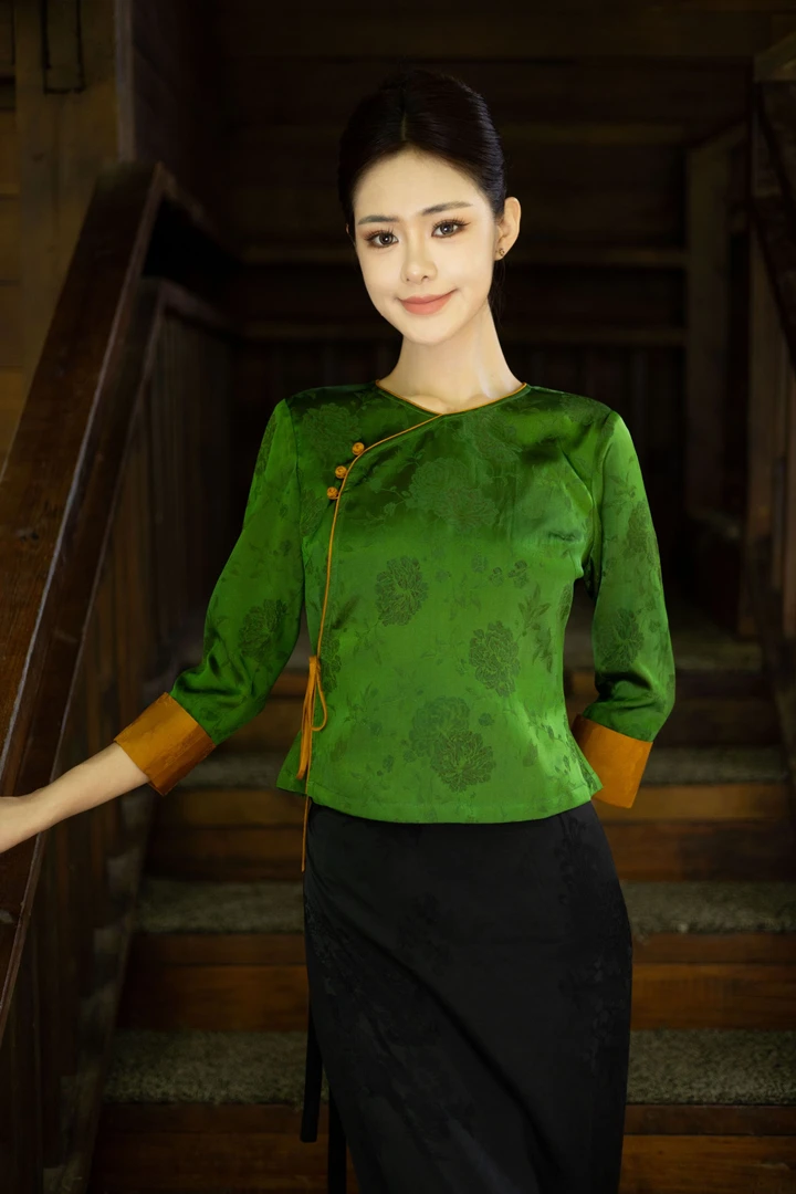 玉家人《勐邦》桑蚕丝圆领斜门襟款傣族服装改良服饰