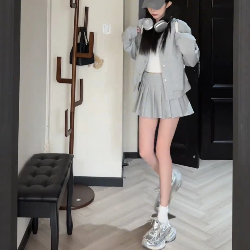 新款美式宽松百搭减龄夹克休闲卫衣+炸街高腰百褶裙显瘦时尚套装