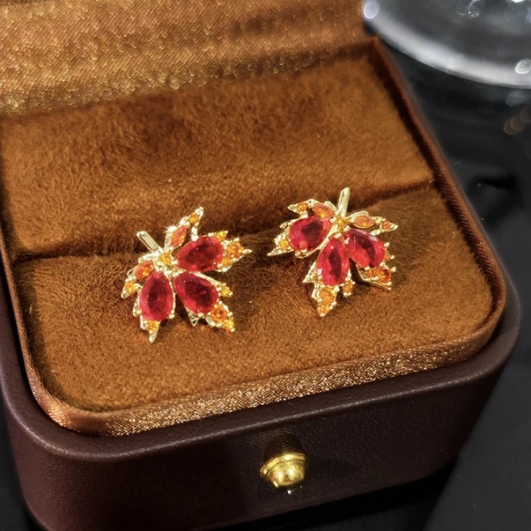 铜合金耳饰 《货号8551-》红色枫叶气质优雅耳钉