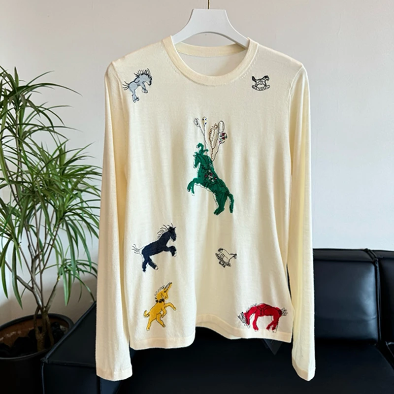 秋冬新品100%美丽奴羊毛刺绣动物图案圆领套头针织打底衫女式毛衣