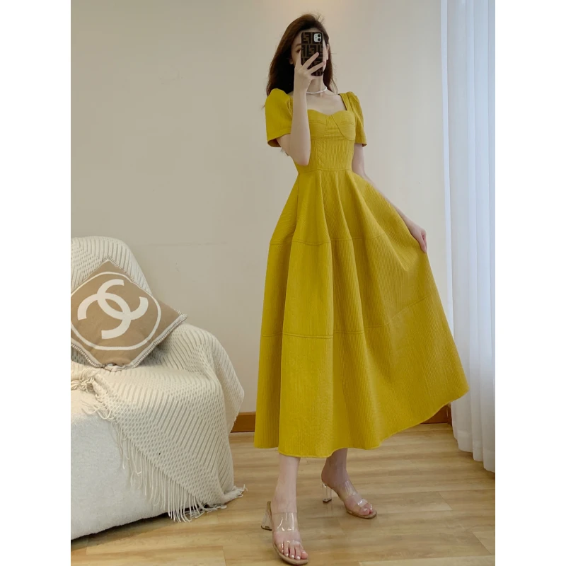 TANS【春夏新品】显瘦法式夏季方领纯色a字收腰通勤森系气质连衣裙