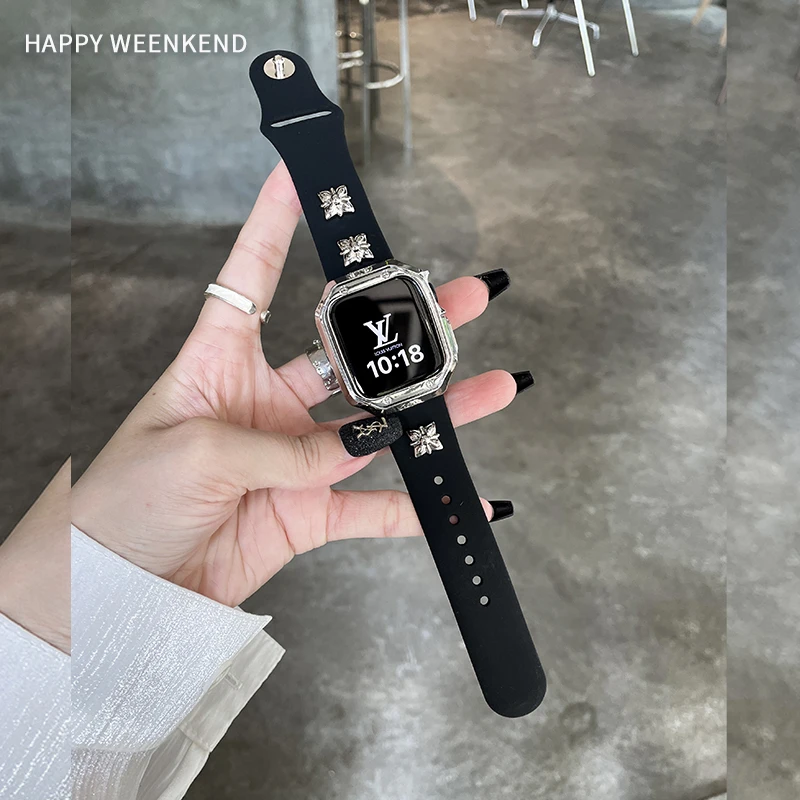 适用苹果手表表带applewatchs11789S10代铆钉硅胶iwatch高级表带