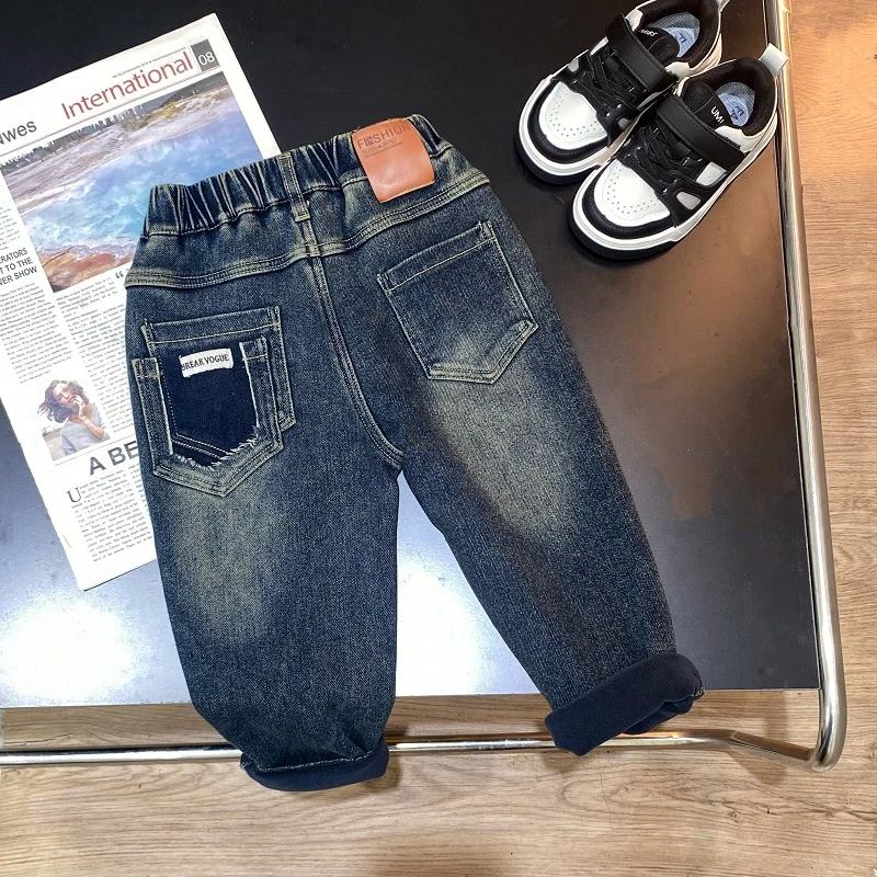 A1716冬季儿童新款皮标fashion一体绒牛仔裤