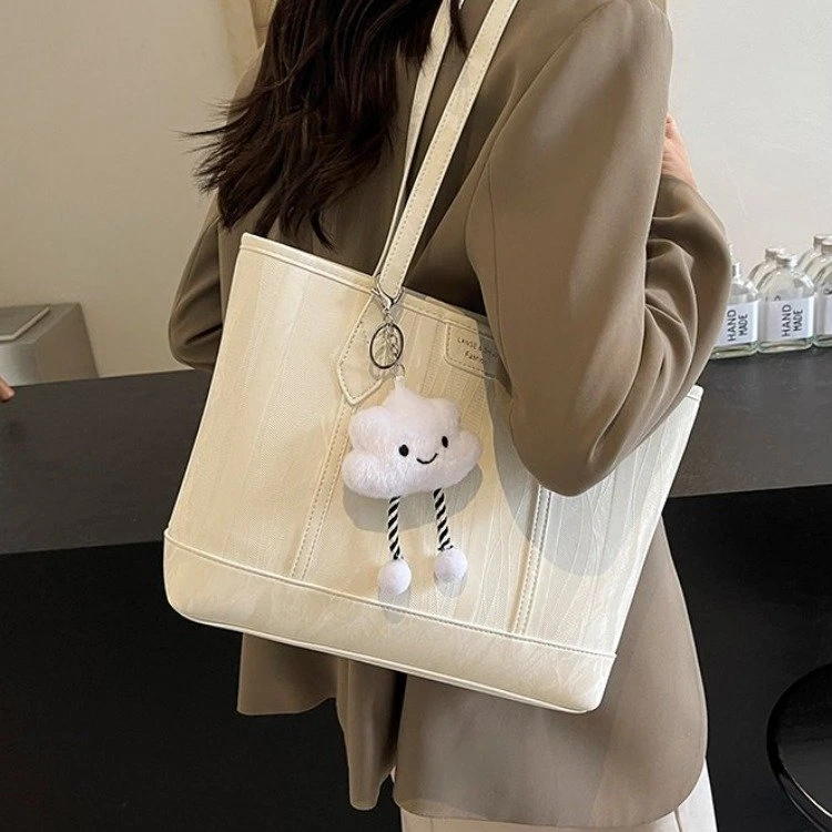 今年流行包包女大容量2024新款休闲简约单肩包百搭上课通勤托特包