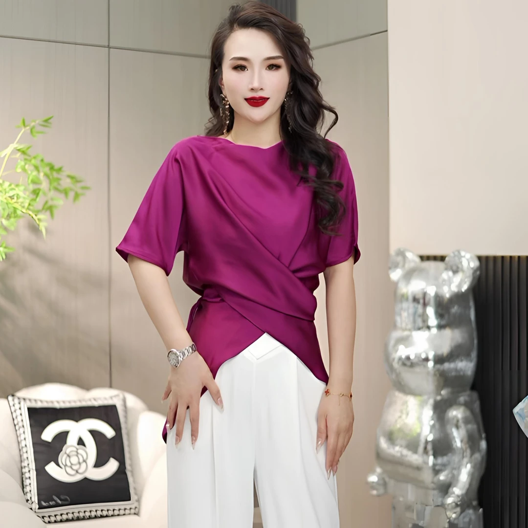 【赫啦美】新款时尚气质显瘦设计感一字领不规则交叉上衣女