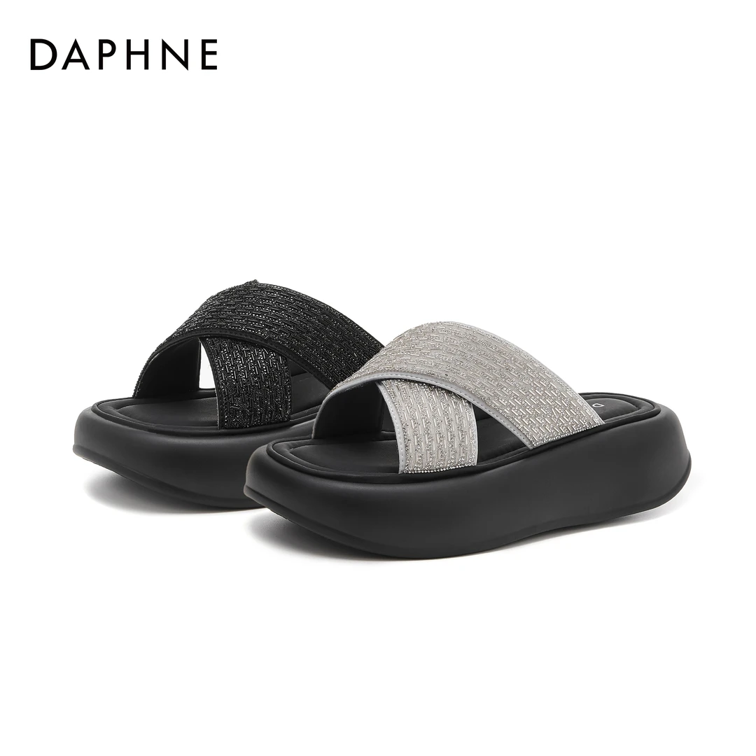 达芙妮女士夏季轻便透气舒适时尚休闲简约百搭外穿厚底一字拖鞋