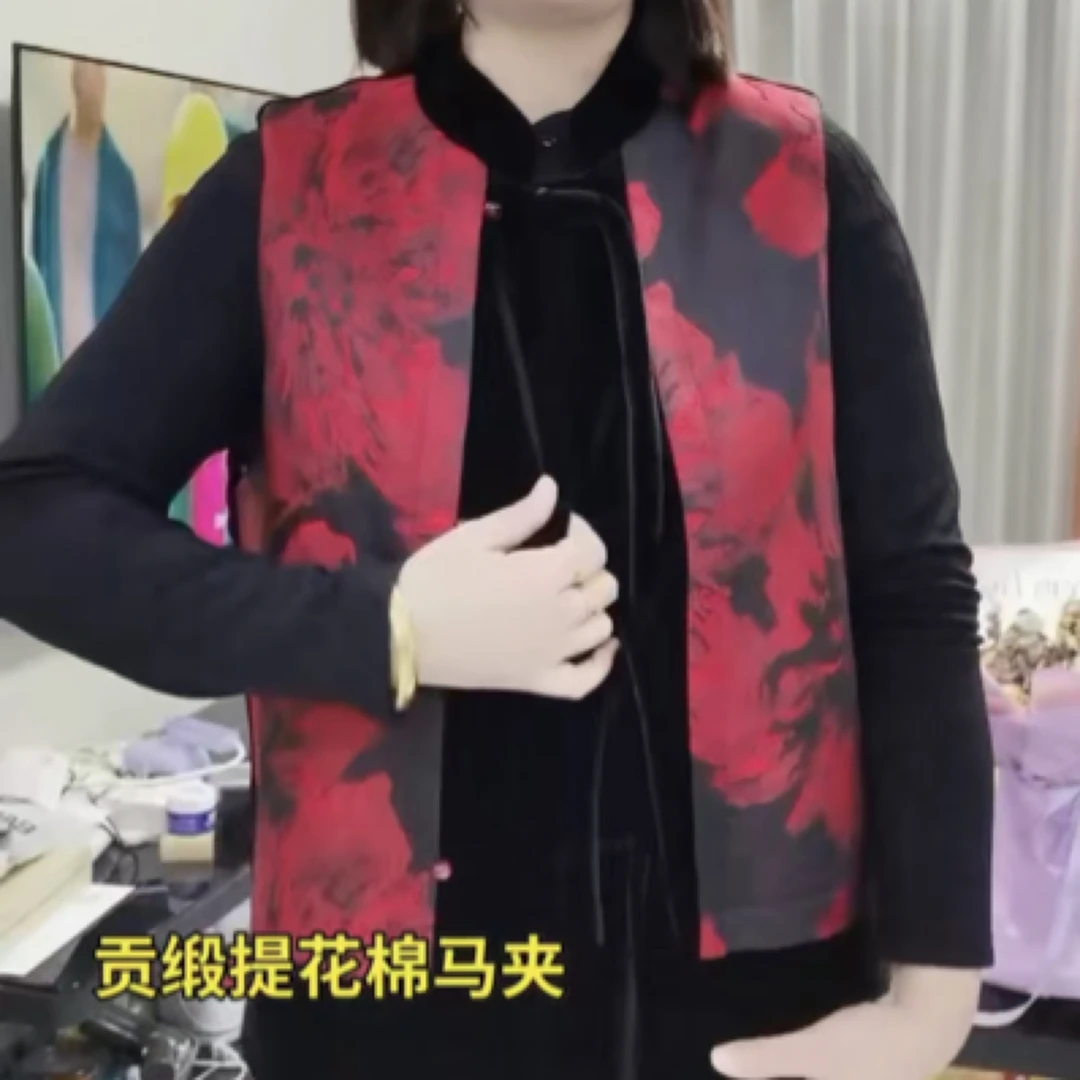 2024冬季新款新中式中老年妈妈装国风加厚夹棉马甲坎肩