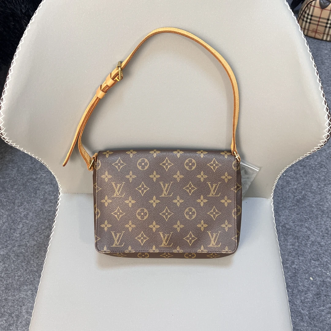 95新 LouisVuitton/路易威登 lv棕色老花王菲包单肩腋下翻盖邮差