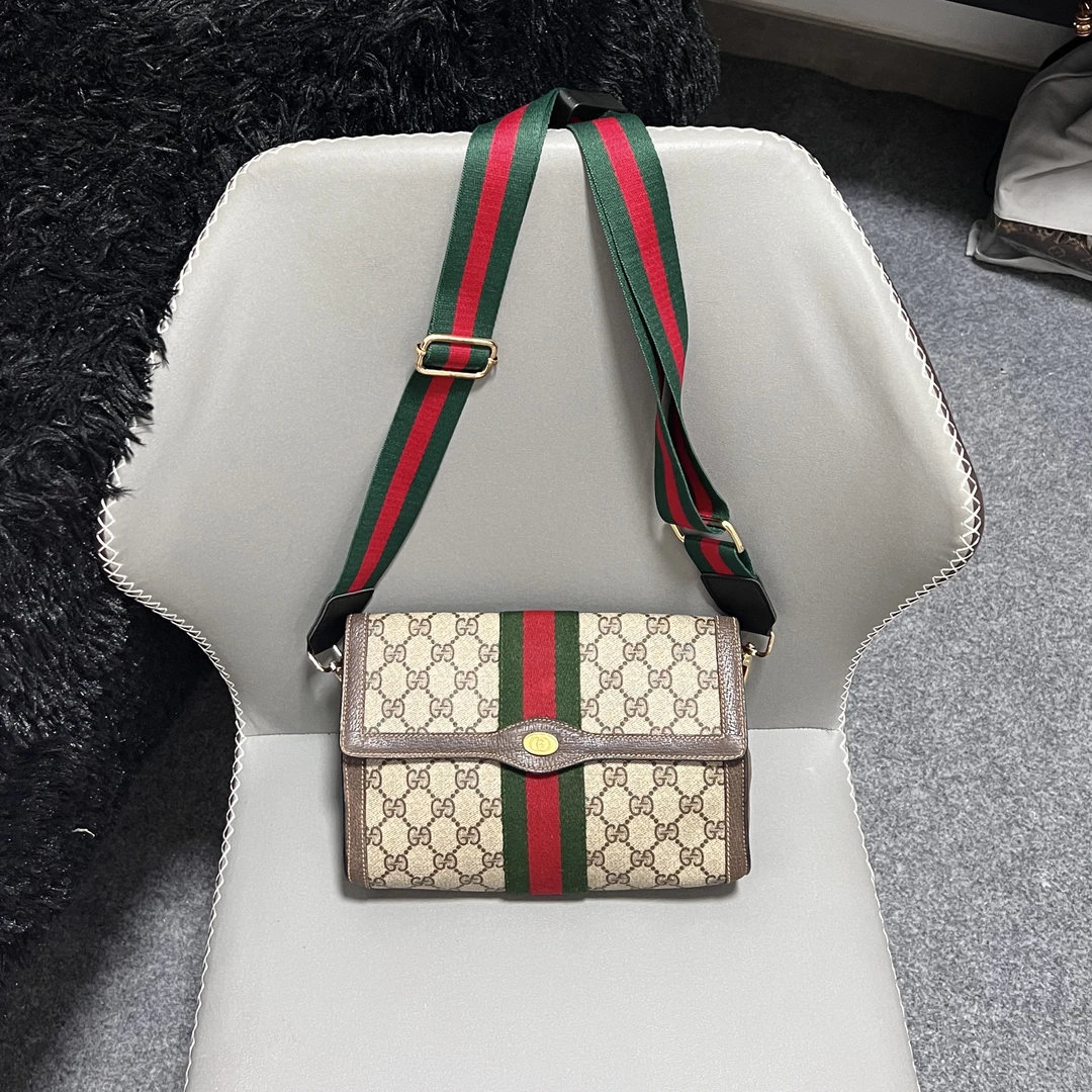 95新 GUCCI/古驰 手拿包改造 棕色老花翻盖红绿条洗漱单肩斜挎