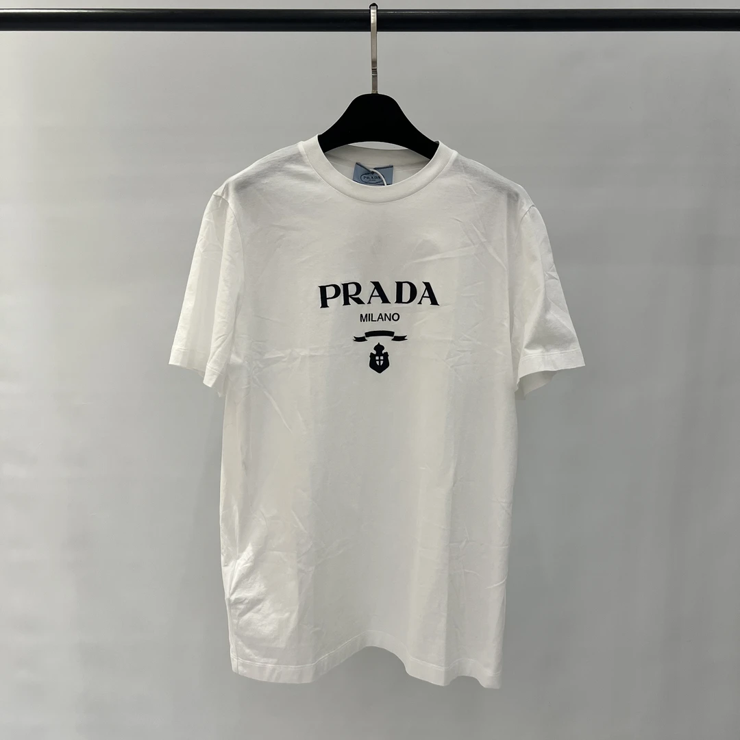 99新 Prada普拉达经典logo浮雕白色T恤 M码