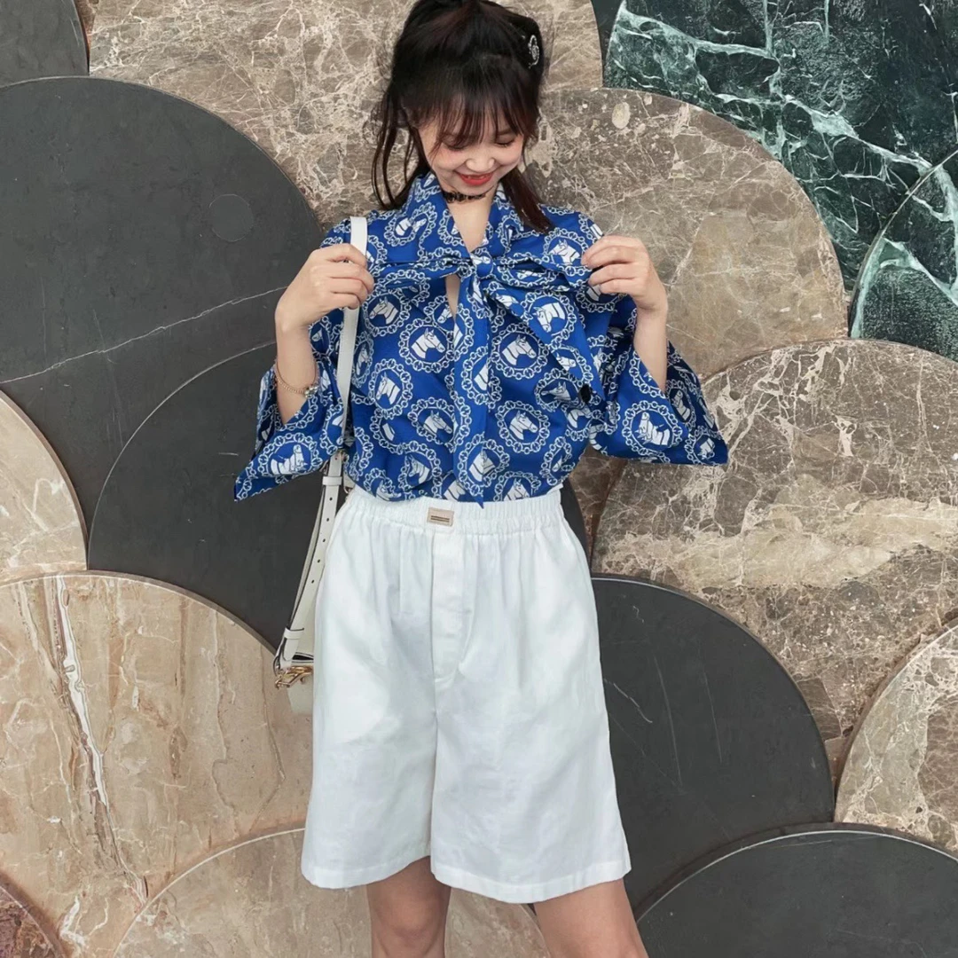 带吊牌未使用 Gucci古驰古奇gucci短裤 休闲女士暗花 42码 00474