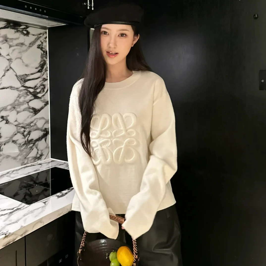 99新 Loewe罗意威秋冬新品 圆领羊毛针织衫 S码 00091