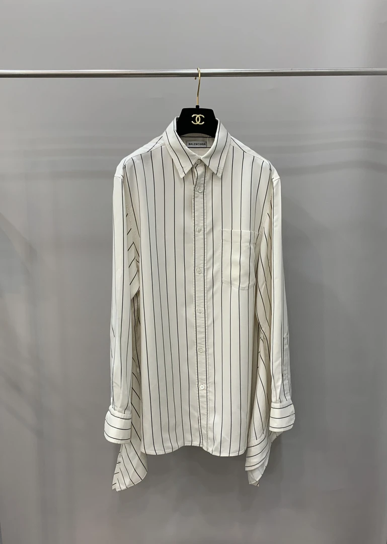 98新巴黎世家Balenciaga单排扣条纹宽松衬衫 32码 00291