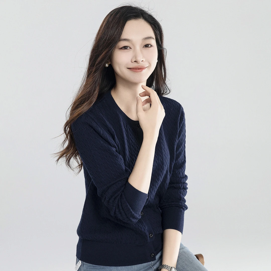 火桐hooton 周末系列 绞花美丽诺绵羊毛开衫YT218