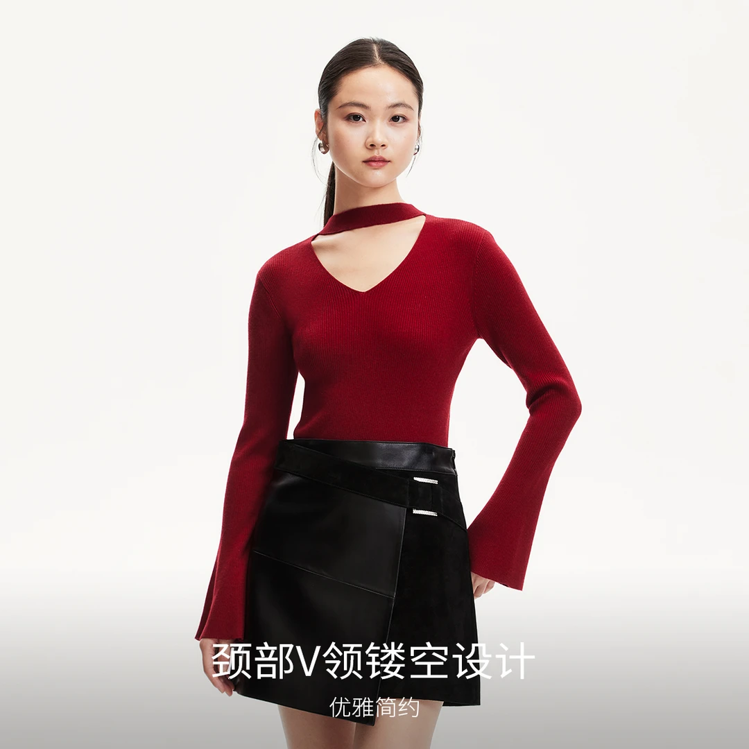 【丽公主专属】Vero Mo气质V领修身喇叭针织衫简约325124036