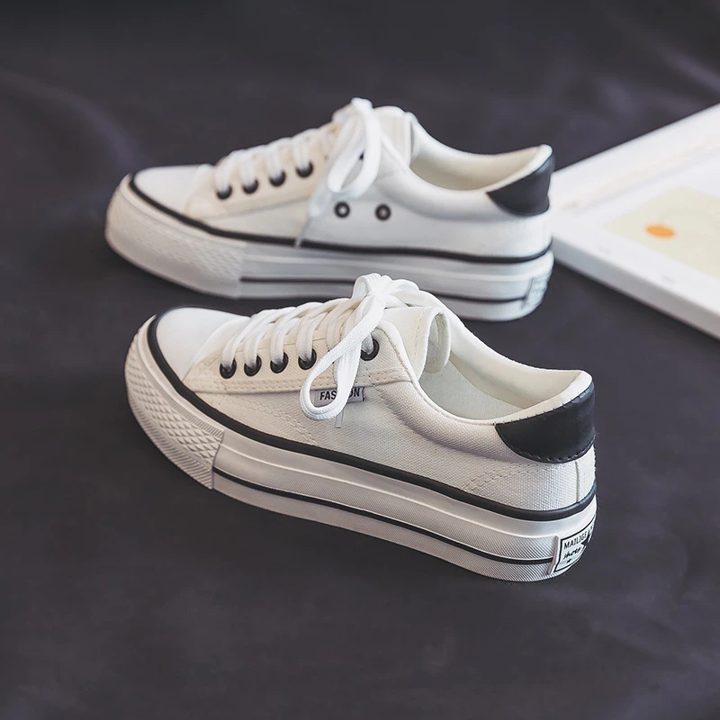 厚底帆布鞋时尚秋季新款低帮橡胶鞋子女学生百搭休闲鞋ins增高鞋
