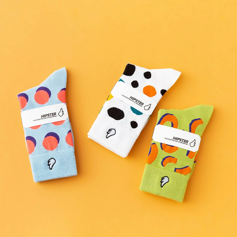 秋冬花田高筒刺绣时尚潮款女袜棉袜三双包邮5238