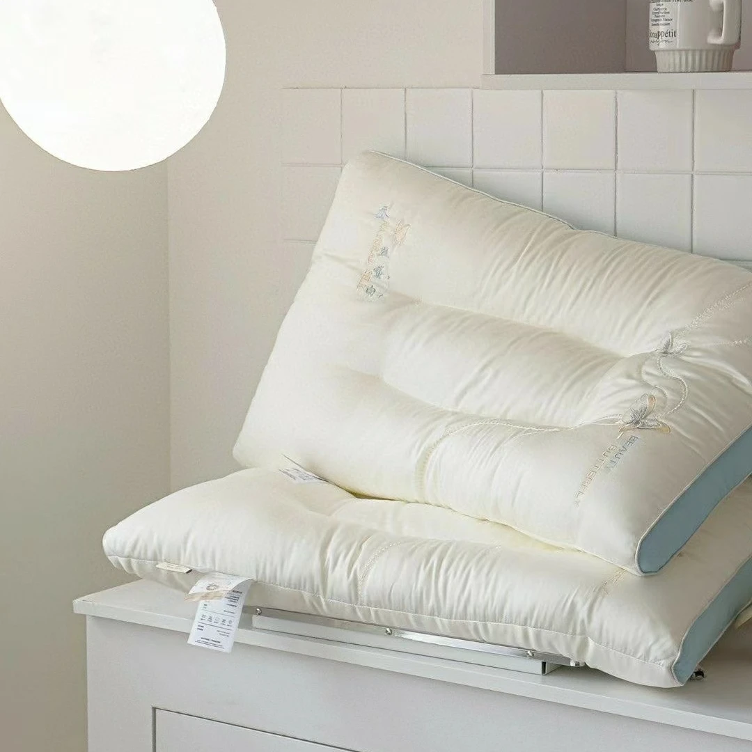 高端蚕丝蛋白枕芯柔软丝滑单人护颈助睡眠不变形可以机洗超柔