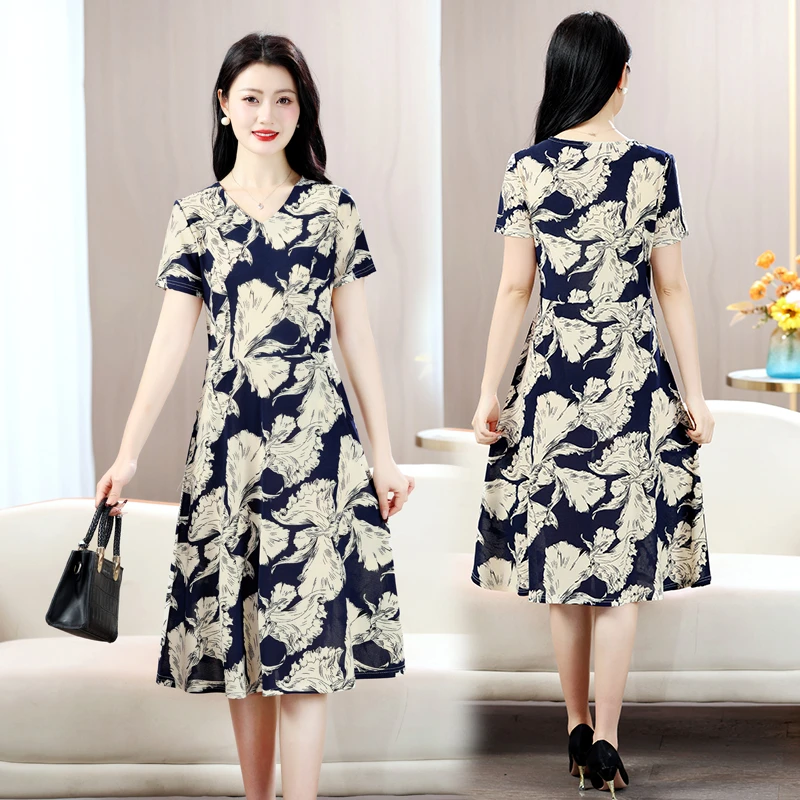 045夏季新款碎花显瘦连衣裙时尚洋气大码妈妈装印花中长款修身裙