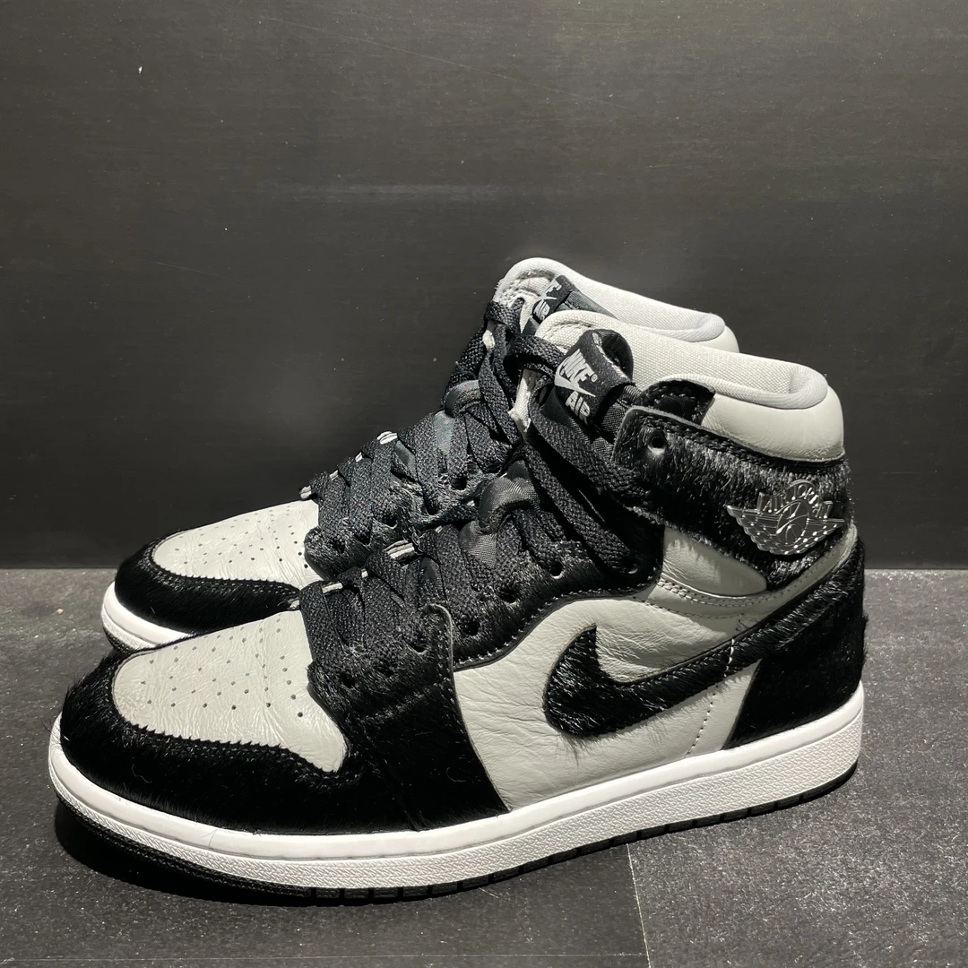 40码255内长｜正品95新 AJ1 黑灰 马毛 板鞋 high