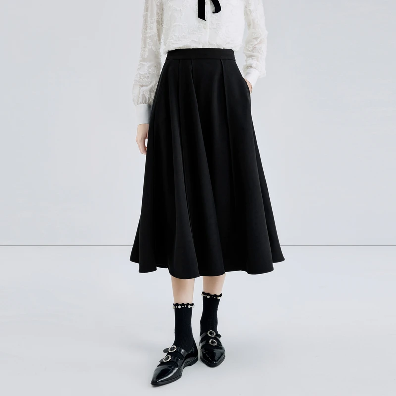 秋水伊人中高腰A字大摆小黑裙秋季2025年新款女装显瘦气质半身裙