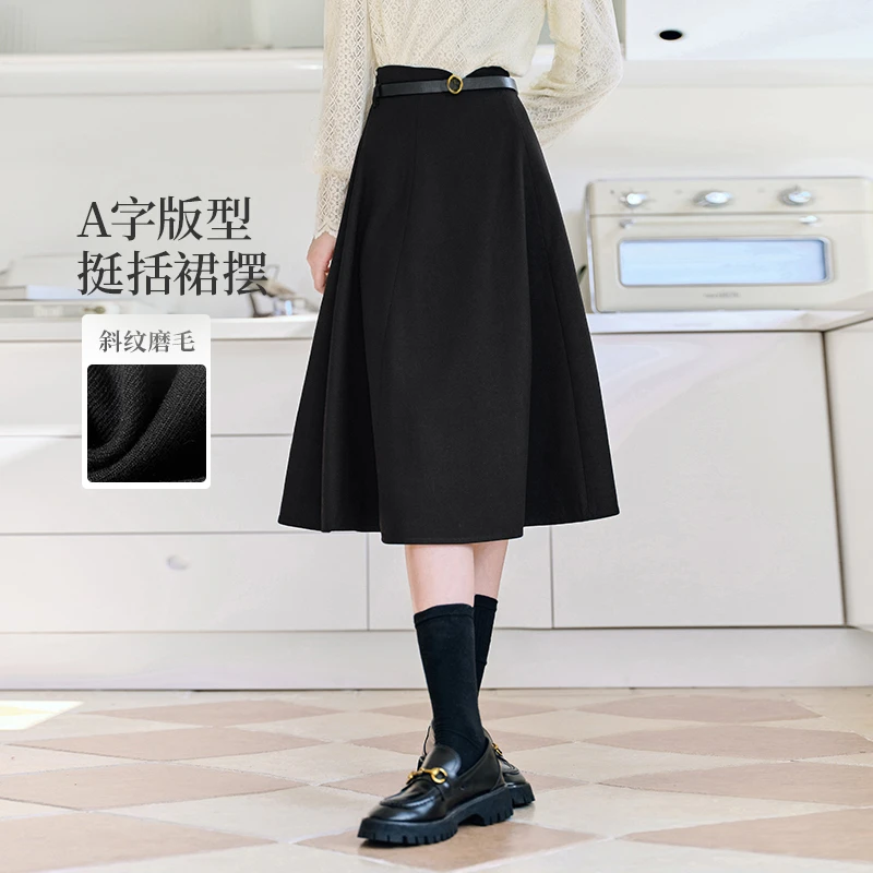 秋水伊人经典磨毛中高腰A型小黑裙冬季2025新款女遮肉显瘦半身裙