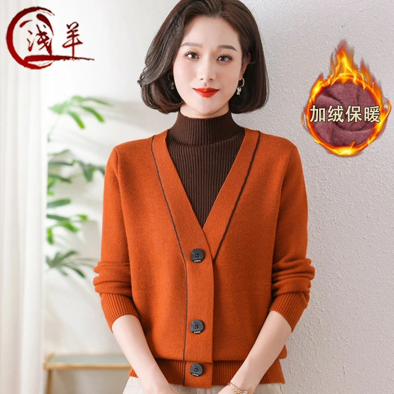妈妈冬装毛衣加绒加厚内搭假两件打底衫中老年女装半高领保暖上衣