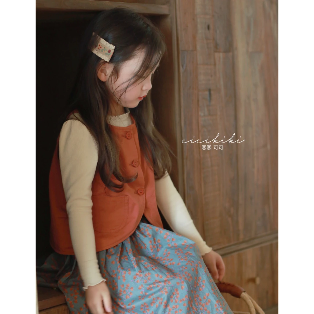 现货【卡洛菲儿 】儿童时尚百搭橘色马甲熙熙可可MJ2301