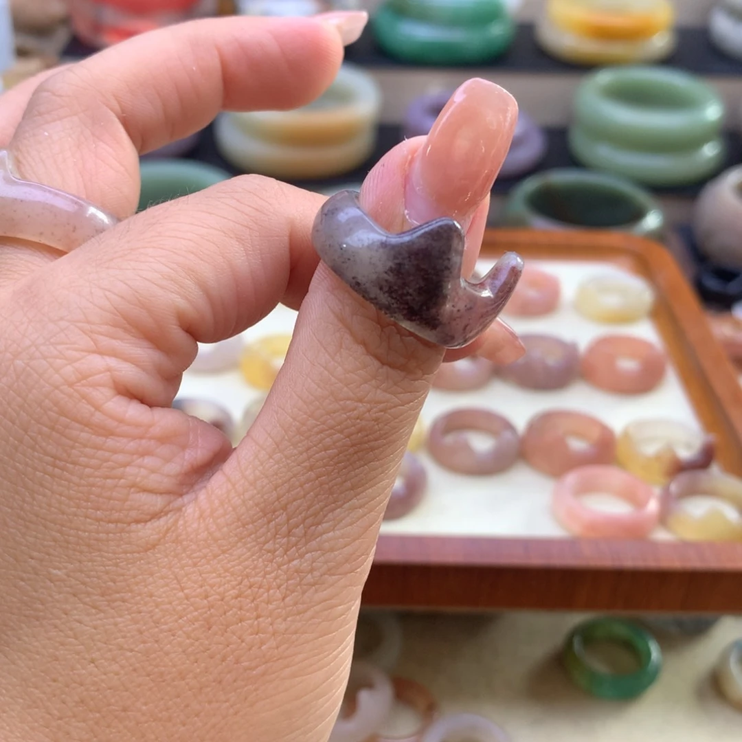 石英质玉234578990未镶嵌胖****猫